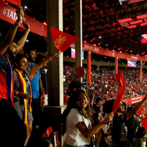 rcb will move out from m chinnaswamy stadium